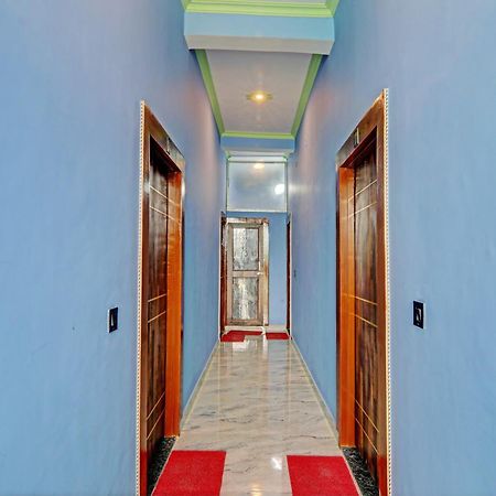 Oyo Green Valley Guest House Sultānpur Esterno foto